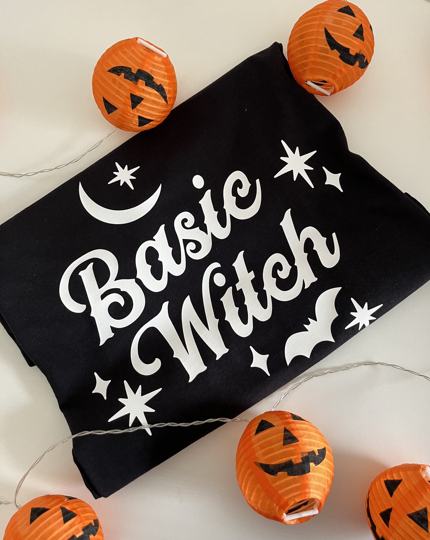 Basic Witch T-Shirt / Sweatshirt