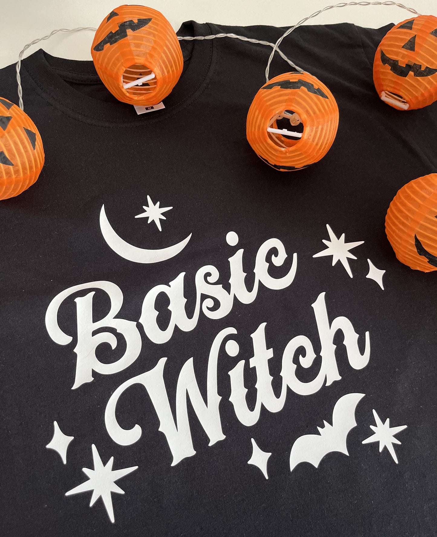 Basic Witch T-Shirt / Sweatshirt