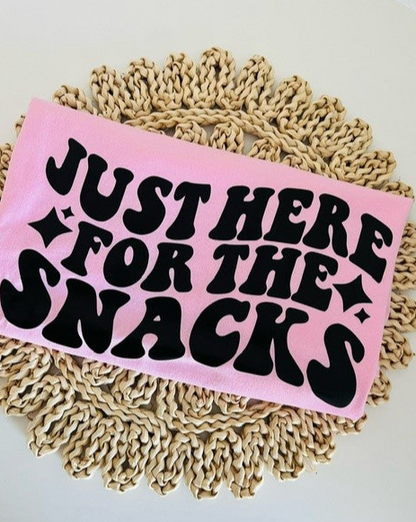 Here For The Snacks T-Shirt/Sweatshirt