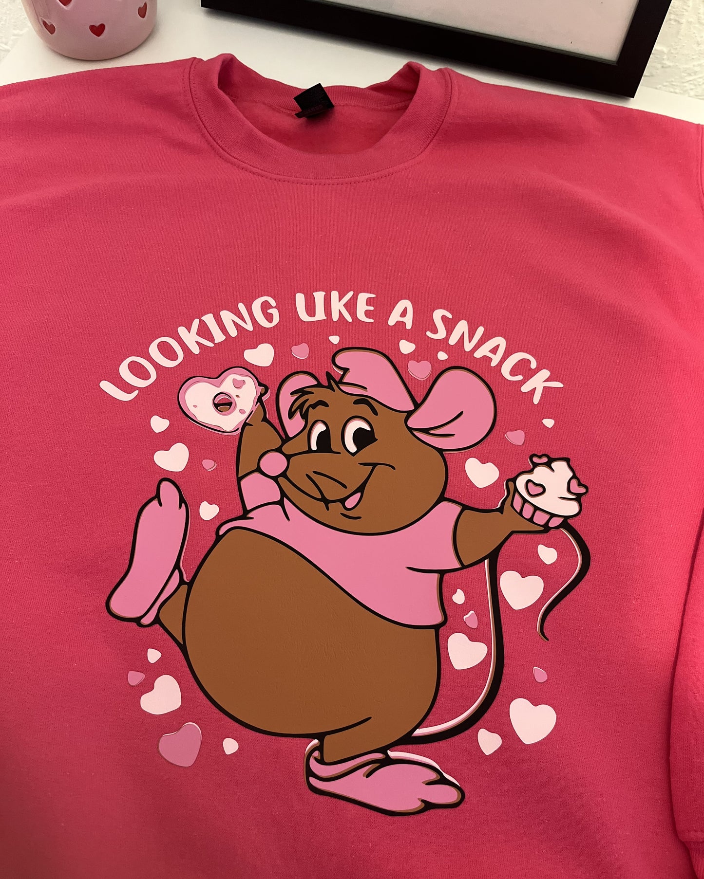 Gus Gus Looking Like A Snack T-Shirt / Sweatshirt