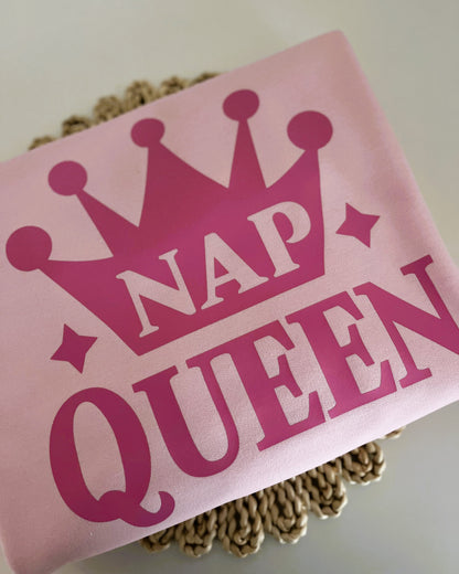 Nap Queen T-Shirt / Sweatshirt